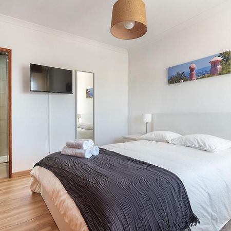 Hostwise - Spacious & Sunny Flat - Loule Ngoại thất bức ảnh