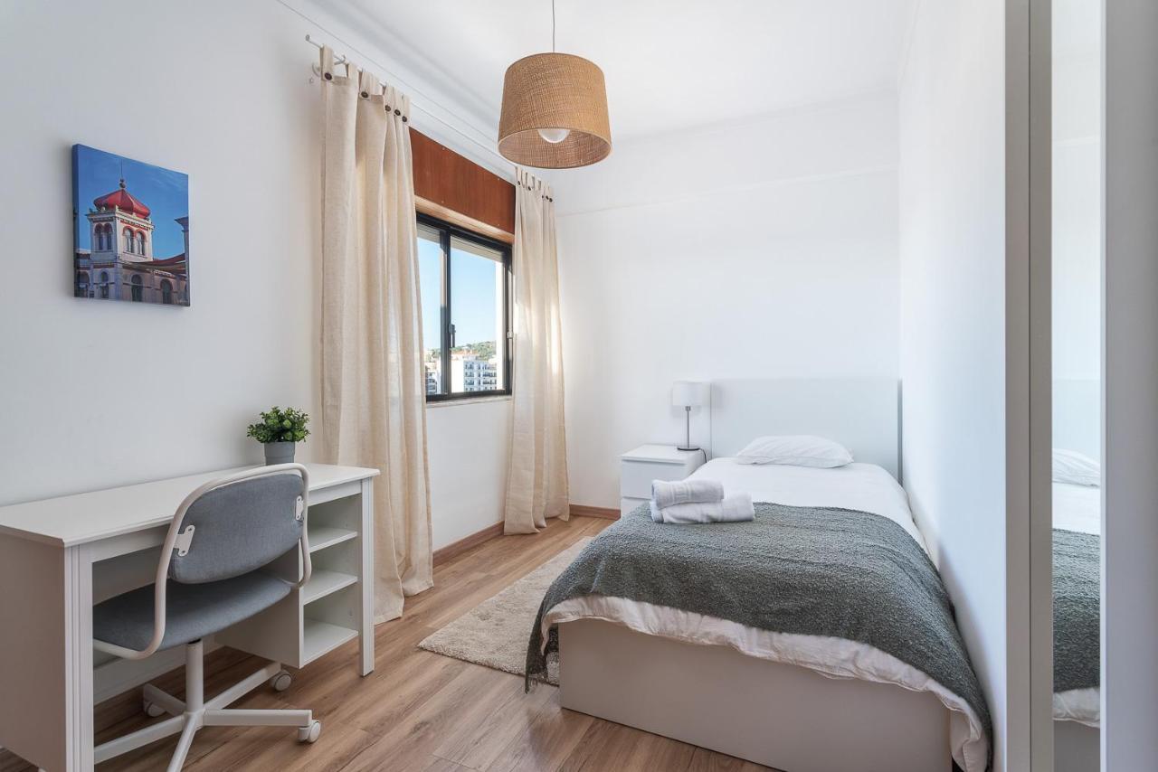 Hostwise - Spacious & Sunny Flat - Loule Ngoại thất bức ảnh