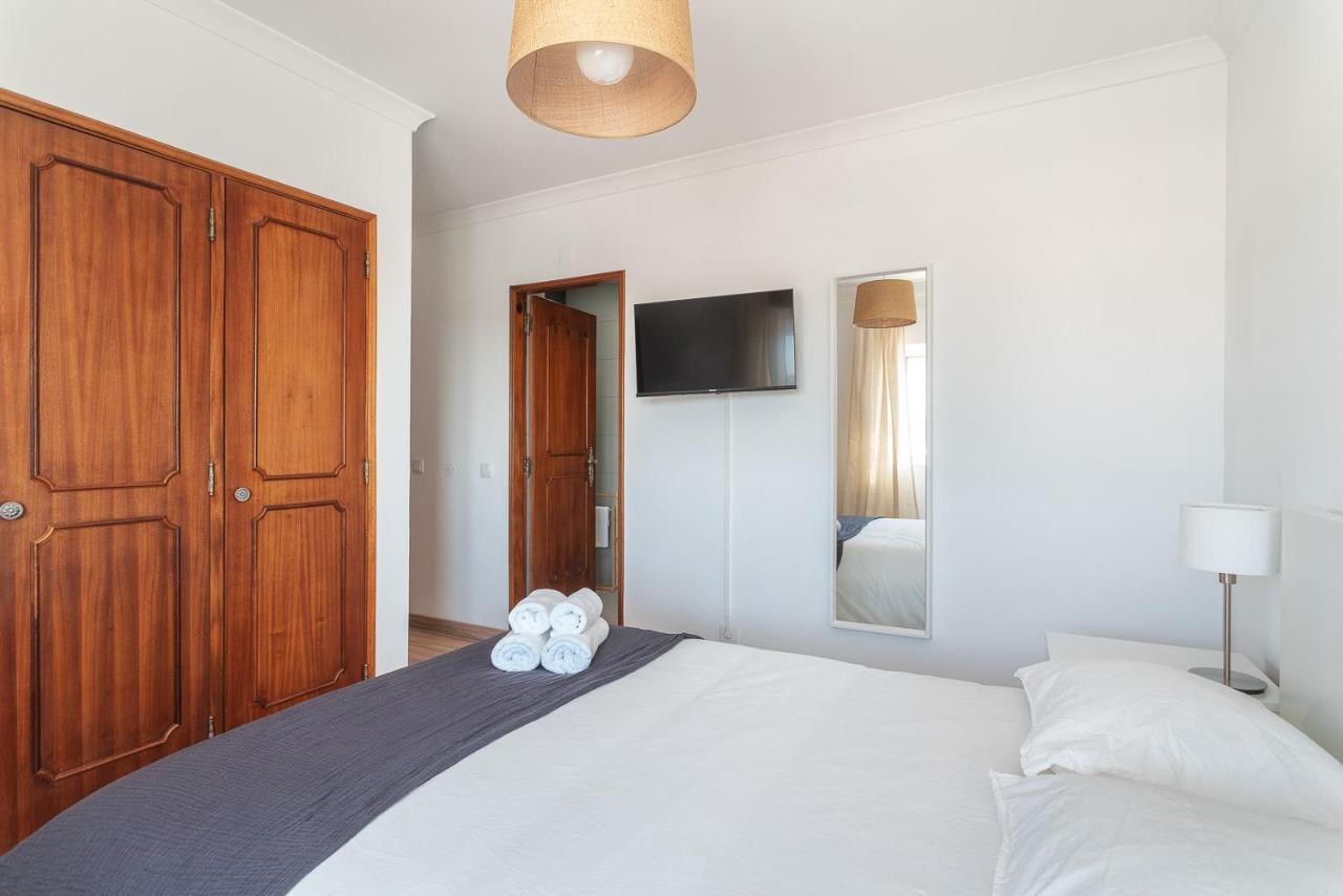 Hostwise - Spacious & Sunny Flat - Loule Ngoại thất bức ảnh