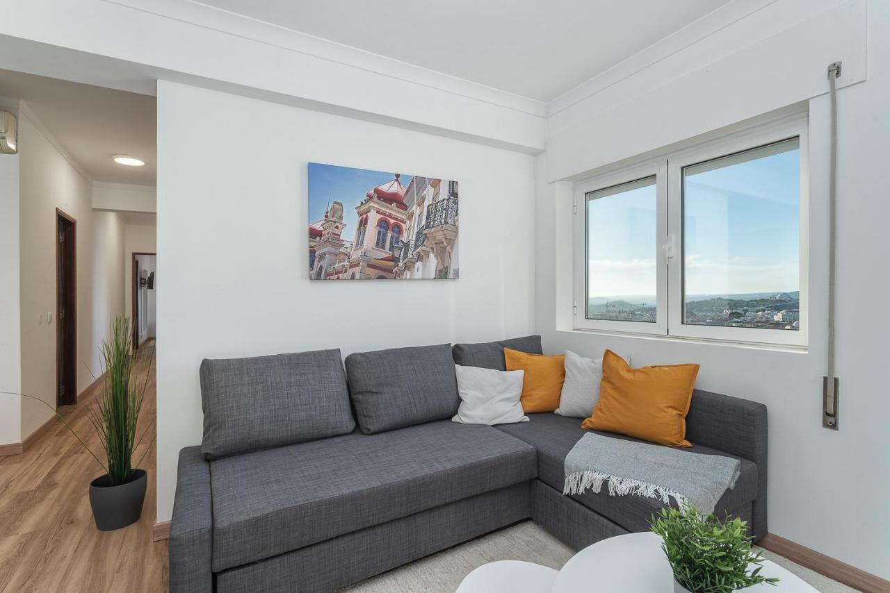 Hostwise - Spacious & Sunny Flat - Loule Ngoại thất bức ảnh