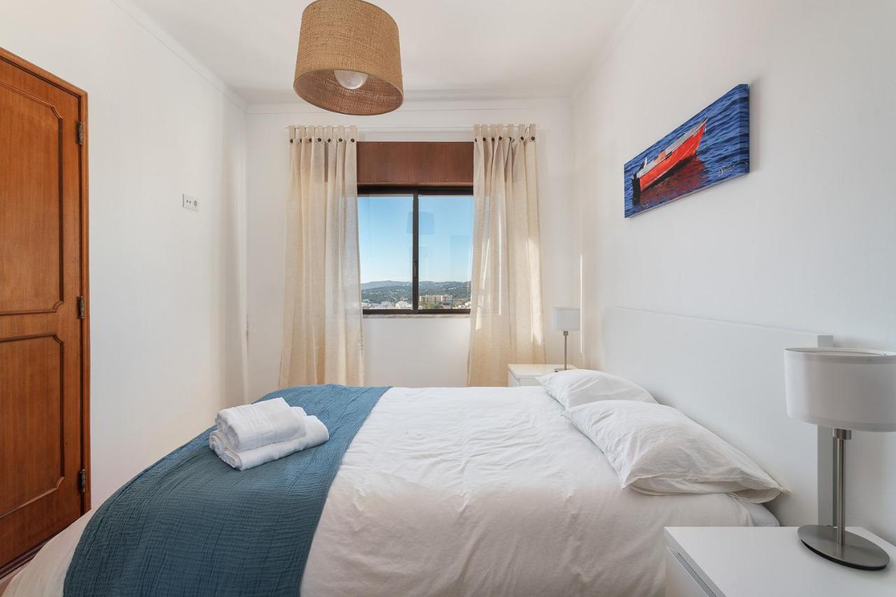 Hostwise - Spacious & Sunny Flat - Loule Ngoại thất bức ảnh