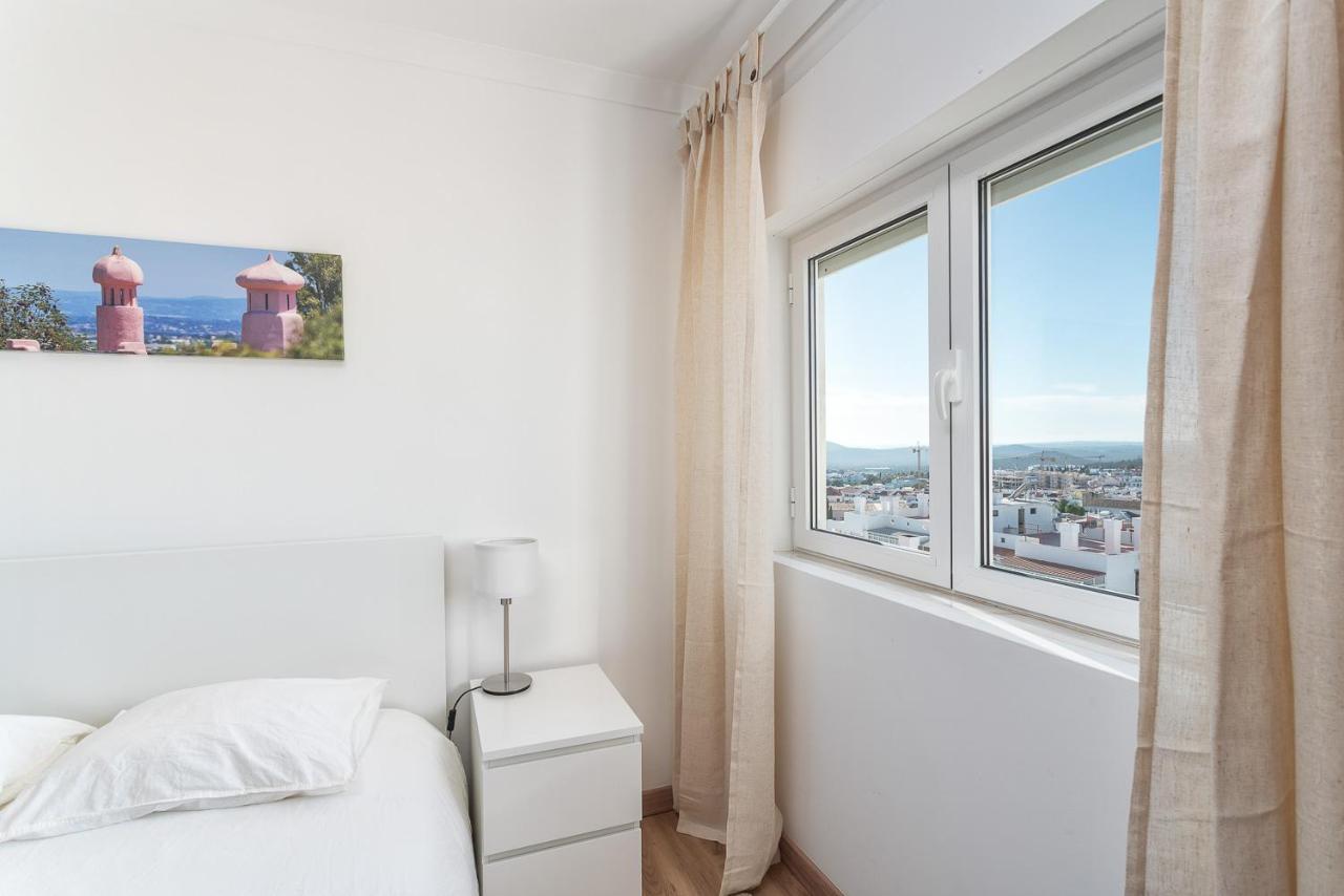 Hostwise - Spacious & Sunny Flat - Loule Ngoại thất bức ảnh